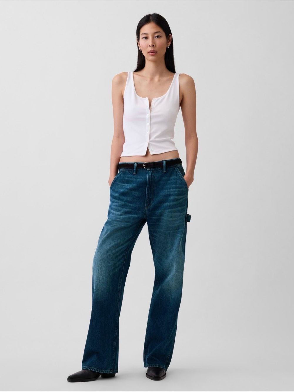 GAP Rigid Carpenter Relaxed Jeans - size 30 x 32